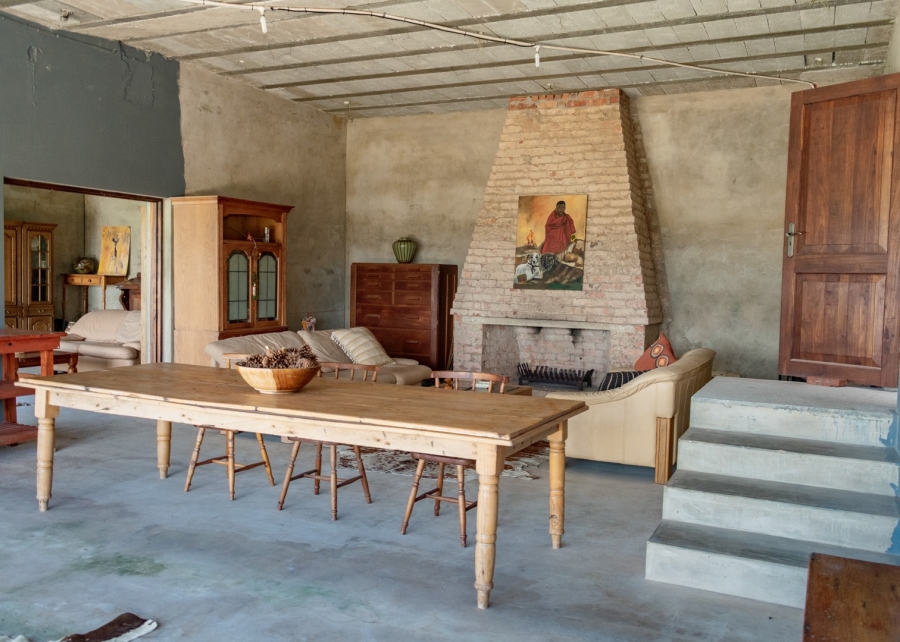 8 Bedroom Property for Sale in Colleen Glen Eastern Cape